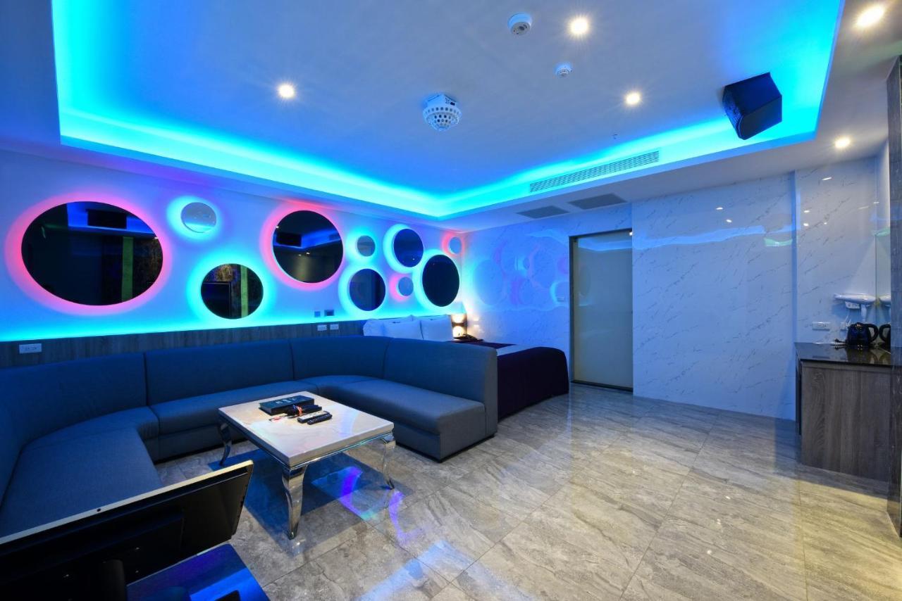 W3 Motel Luzhu Zewnętrze zdjęcie